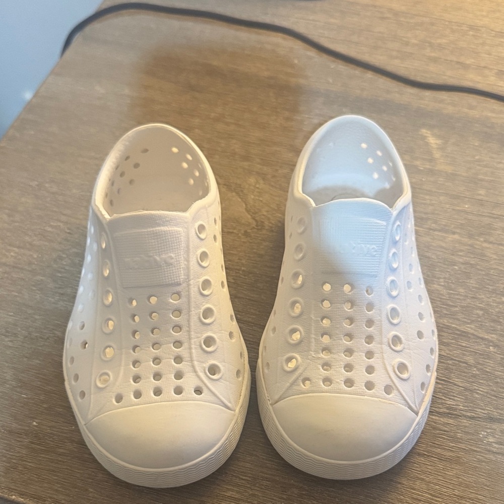 Native Shoes Kids White Slip-On Water Shoes